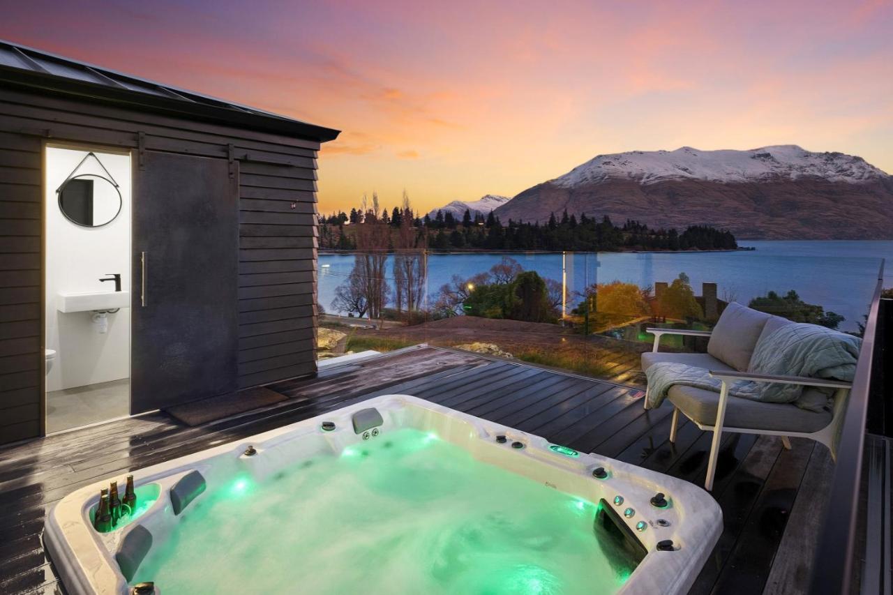 Lakeside Luxury On Suburb Street Queenstown Exterior foto